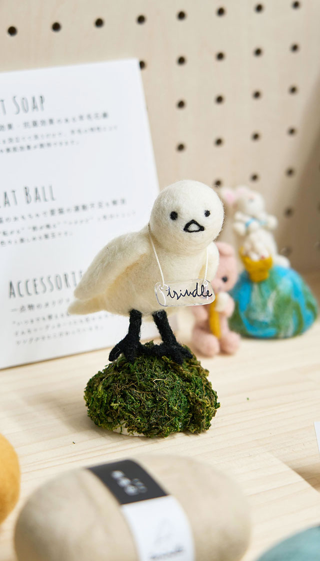 事業所で制作したハンドメイド作品の展示
