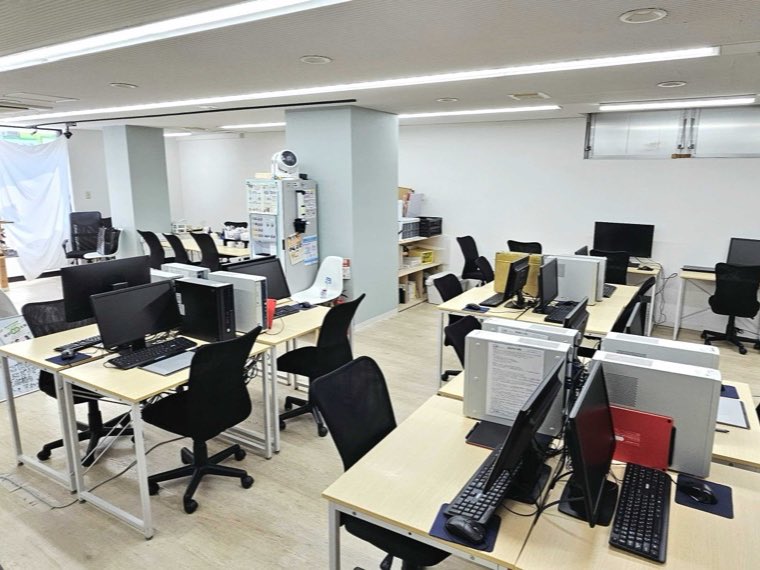 継続支援コネクトワークス月寒の作業スペース